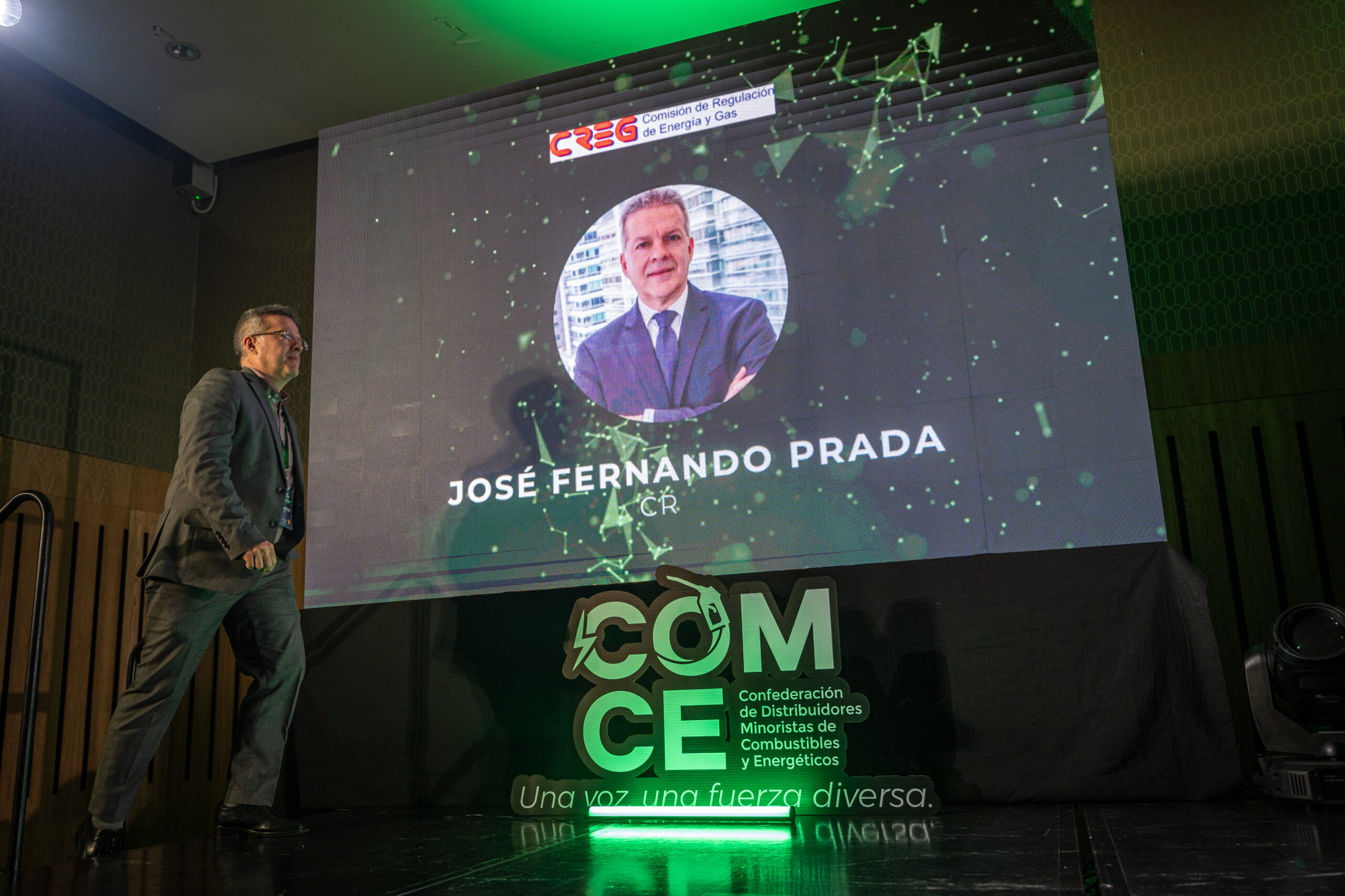 COMCE043
